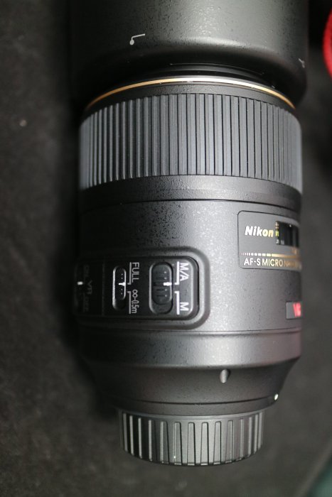 Nikon AF-S 105mm F2.8 Micro-Nikkor VR 9.9成新 水貨 盒裝齊全