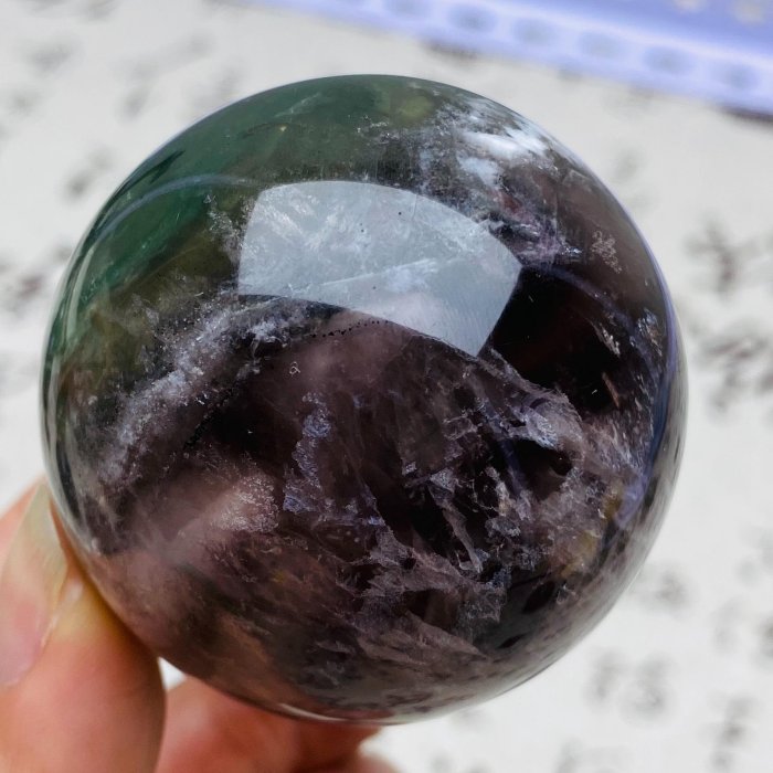 【二手】B535天然紫綠螢石水晶球擺件綠色水晶原石打磨屬木客廳辦公家 水晶 天然水晶 擺件【久藏館】-579