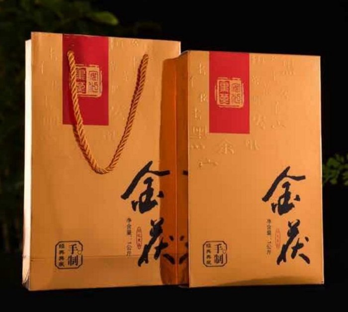 [茶太初] 2011 湖南安化 野生 金花原葉 手築茯磚 黑茶 1KG