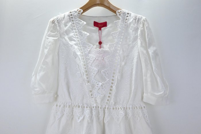 【  洪英妮  春夏 】ir900  白色洋裝