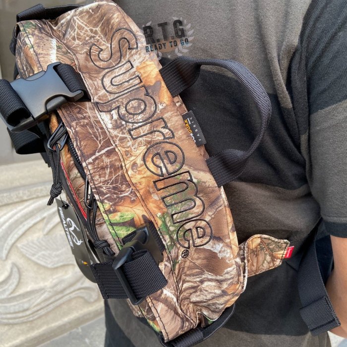 R.T.G】SUPREME FW 19 WAIST BAG 47TH 腰包楓葉迷彩側背經典正品現貨在