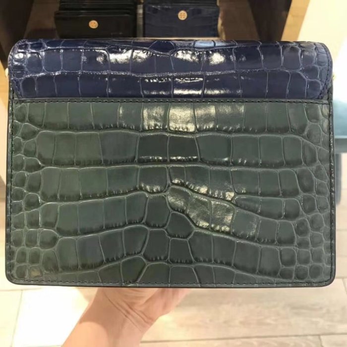 ╭☆包媽子店☆Tory Burch PARKER EMBOSSED CONVERTIBLE 新款 拼色鱷魚紋風琴包