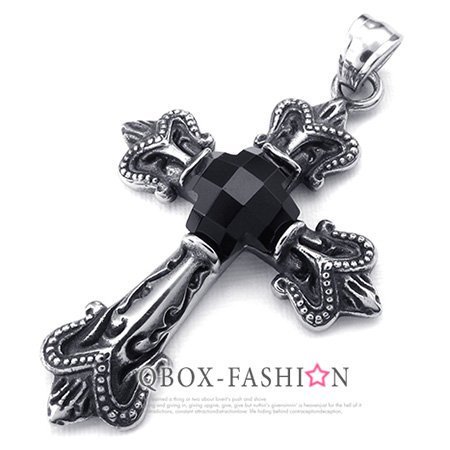 《 QBOX 》FASHION 飾品【 W10023993】 精緻個性歐美復古鋯石十字架鑄造鈦鋼墬子項鍊