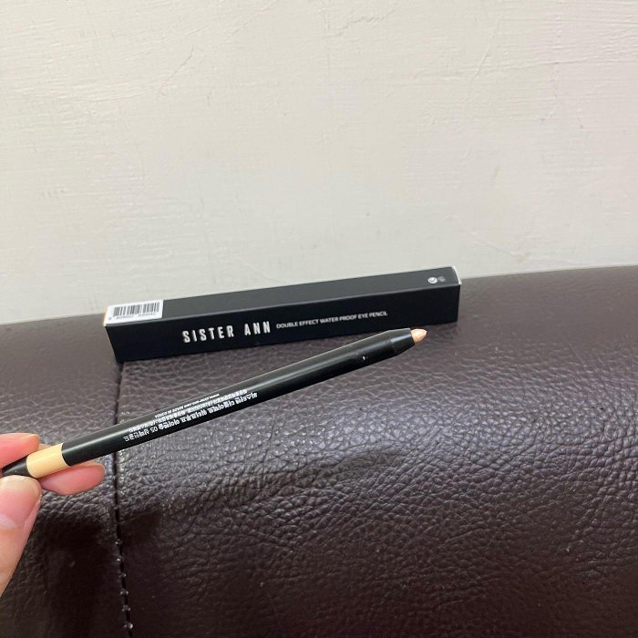 保留 SISTER ANN 多功能防水眼線筆 Waterproof Eye pencil 05 香檳金 官網購入