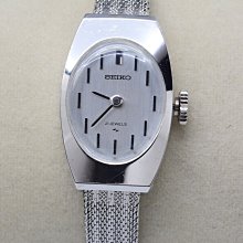 《寶萊精品》SEIKO 精工銀白橢圓袖珍手動女子錶