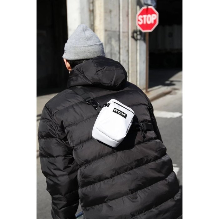 POISON } ONLY NY BOX LOGO COMPACT CAMERA BAG 側背包隨身小包| Yahoo