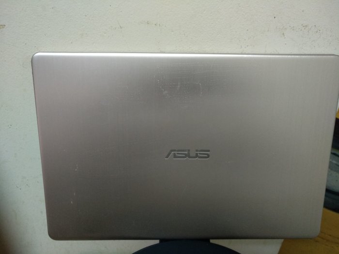 ASUS VivoBook S510UN(i5-8250U D4-8G 128G+500G)15.6吋1080P八核雙顯