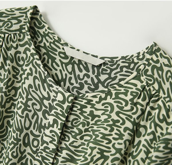 歐單 新款 夏日清爽 天然真絲 綠色氧氣感印花 壓褶五分袖 綁帶圓領連身洋裝 (T1613)