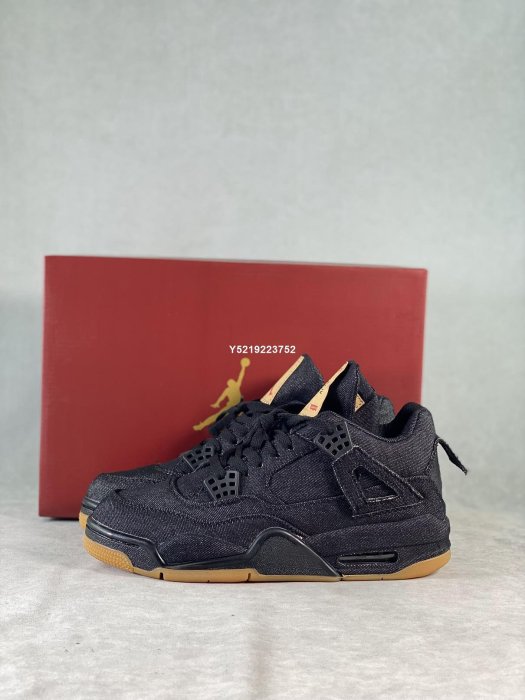 Air Jordan AJ4 Black CJ20   4  Levi’s x 男女鞋 AO2671-001