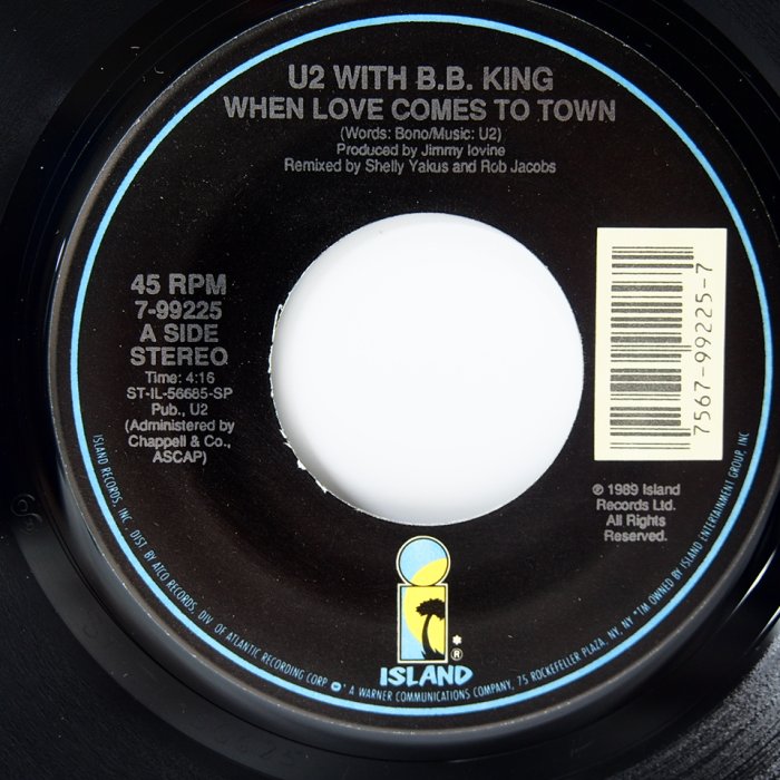 45 rpm 7吋單曲 U2 & B. B. King【When Love Come to Town】1989 美國首版