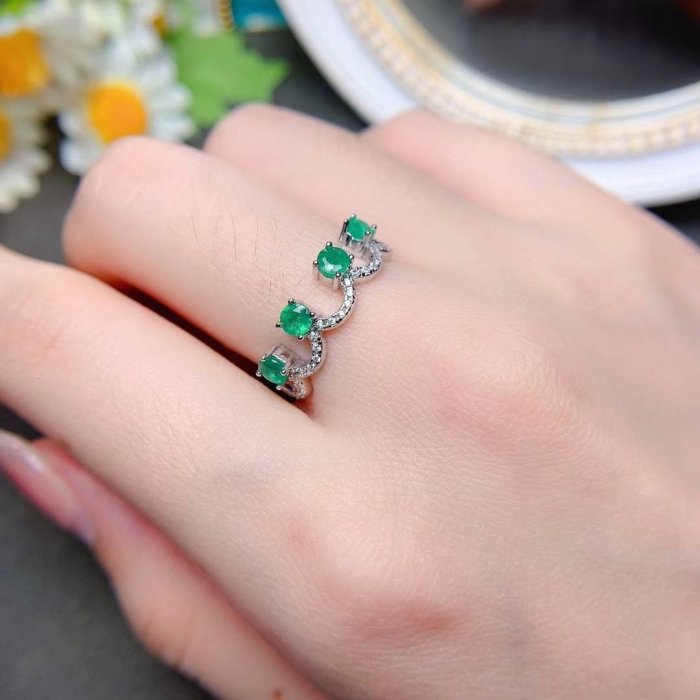 【祖母綠戒指】天然祖母綠戒指 閃亮玻璃體 氣質正綠 小皇冠設計 輕奢質感