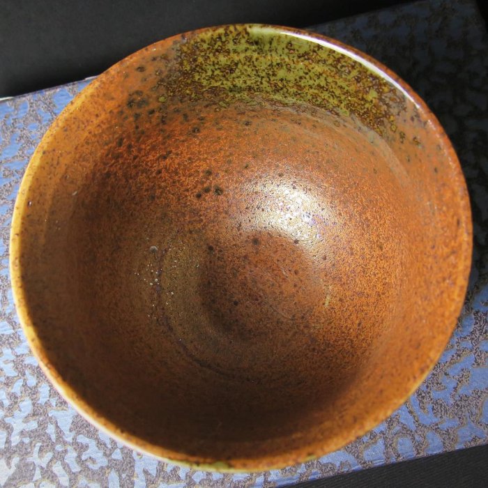 【桑園の】日本古窯 備前燒 自然窯色彩 手捏陶  抹茶碗 M 4111