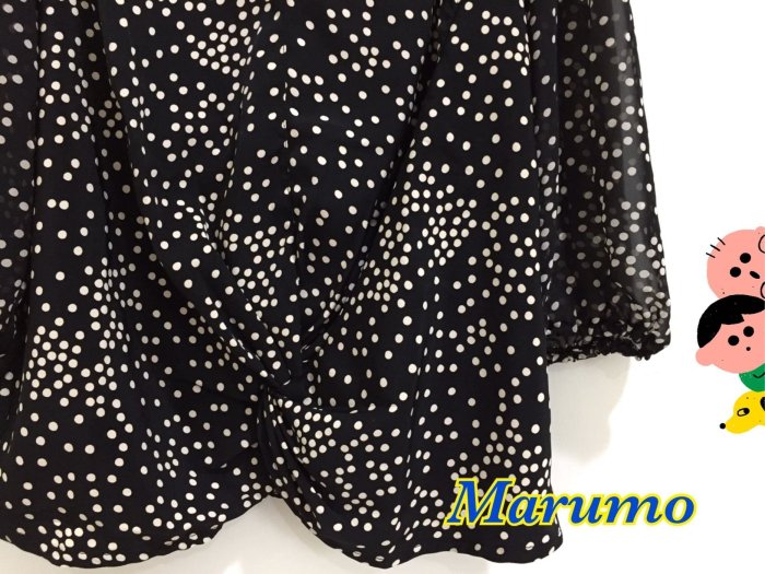 Marumo韓女裝-韓國點點抓褶七分袖雪紡衣   兩色:米.黑  正韓貨 特價