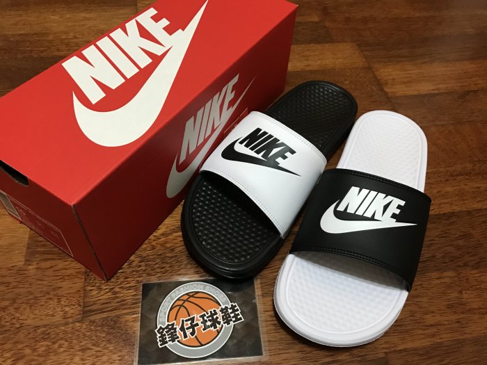 【 鋒仔球鞋】NIKE BENASSI JDI MISMATCH 黑白 陰陽 運動拖鞋 男鞋 818736-011