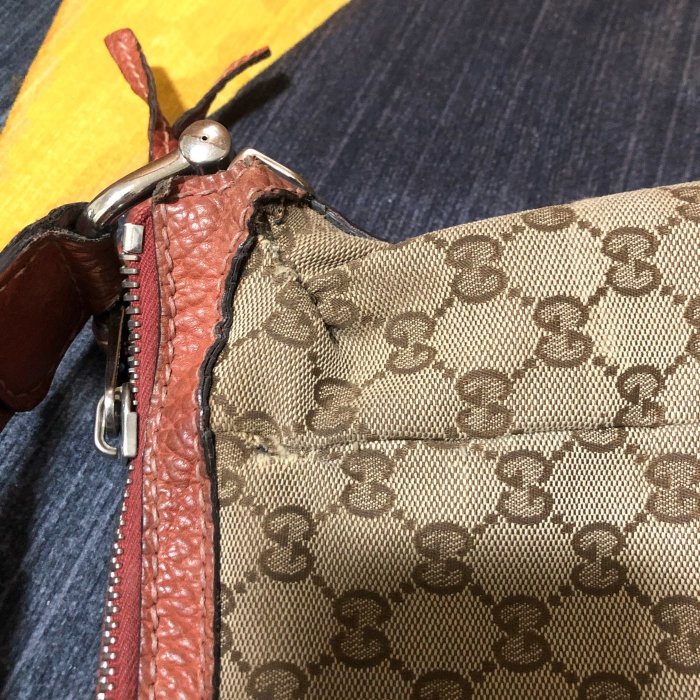 Gucci 古馳 二手 專櫃 正品 肩背包 腋下包 編織提帶 竹節 滿版 logo 緹花布 vintage 托特包 大包包 真品 非水餃包琴譜包 非全新 瑕疵