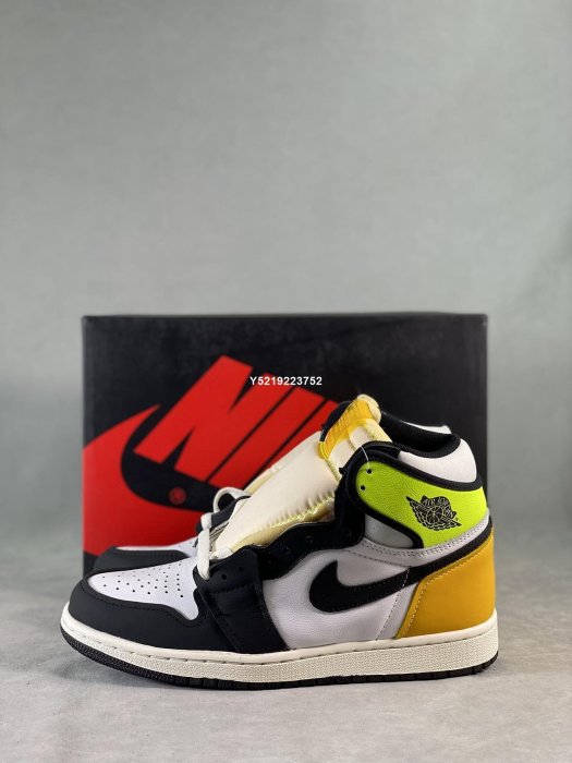 NIKE AIR JORDAN 1 RETRO OG 螢光綠 黑黃腳趾 黑頭 男鞋 555088-118