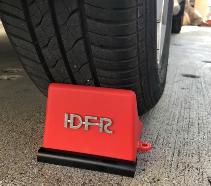 🐾車輪擋1入 停車斜坡止滑 IDFR小款紅色 143x124x90mm 335g 台灣現貨