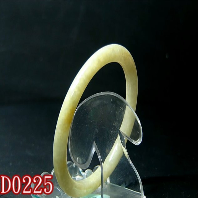 漁滿豐翡翠工藝品 D0225-緬甸翡翠細條美人鐲A貨59.37mm18.9圍(無證書附盒)微扣天然石紋價$199元!