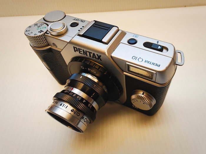 PENTAX Q10 附D MOUNT 轉接環 8mm電影鏡頭