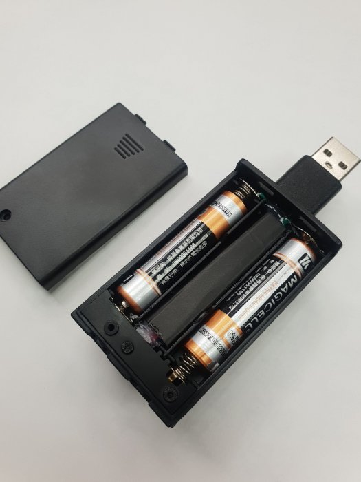 台南 E時代手機通寶可夢手環/寶可夢外掛/寶可夢飛人/改裝可用4號電池+USB孔充電/連線快速