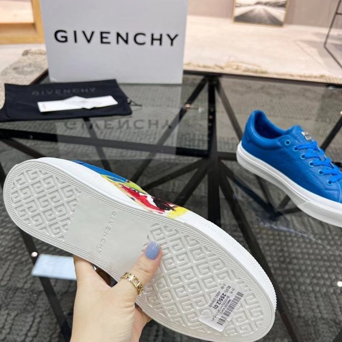 新品Givenchy紀梵希2022年簡約真皮鞋子日常休閑運動鞋低幫平底鞋促銷