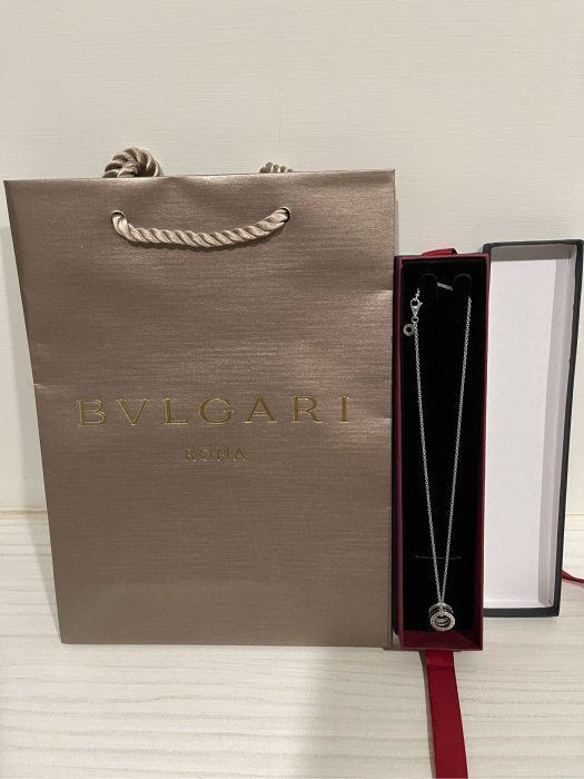 Bvlgari B zero1項鍊 白金 九成新 高價商品建議專櫃面交 （可面交地點台中台北）經典款 每年價格不停上漲