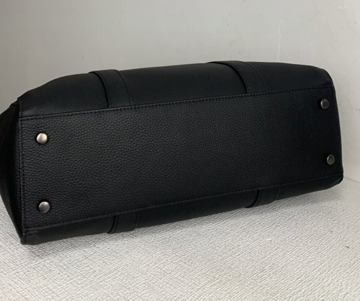 Guai 小秋  美國代購正品 COACH 8157 男士單肩包 托特包 手提包 附購買證明