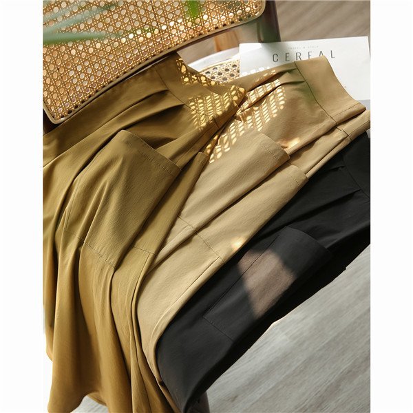 歐單 新款 優雅經典赫本風 側邊大口袋 修身顯瘦好版型 高腰A字傘裙 三色 (Y1064)