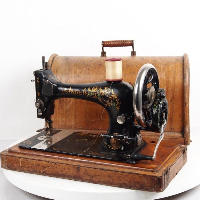 百寶軒 1891年西洋古董縫紉機勝家Singer手搖縫紉機帶箱蓋配件全8品 ZG2153