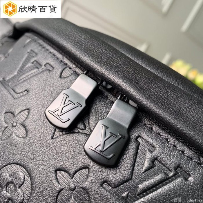 Ke * / spot LV Louis Vuitton 腰包男士胸包小牛皮百搭休閒男包斜背包斜挎包精品男包男品牌