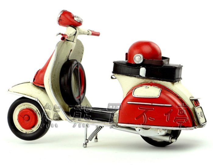 [在台現貨/精緻款] 偉士牌 Vespa 復古腳踏機車 1965年 義大利 紅色頭盔+備胎 鐵製摩托車模型