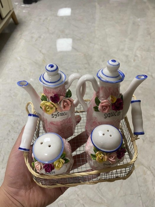 日本進口回流瓷器餐具全新歐式浮雕瓷雕花朵調料壺調料罐套裝