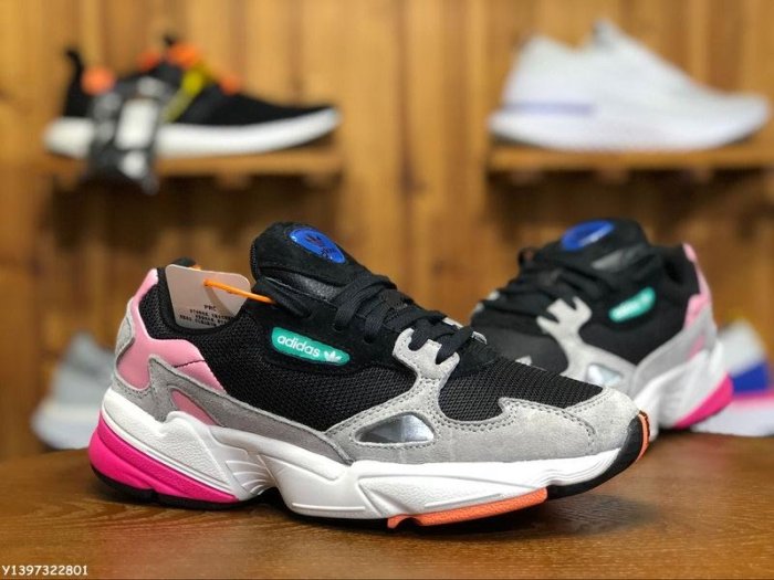 Adidas Originals Falcon 愛迪達 Falcon W 黑灰粉 彩虹 麂皮 厚底 老爹鞋 休閒運動慢跑鞋 BB9173 女