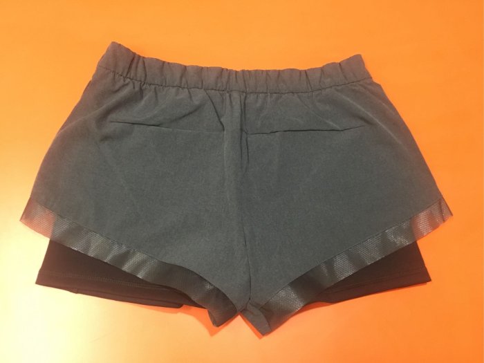 Damen Sport-Shorts Grau