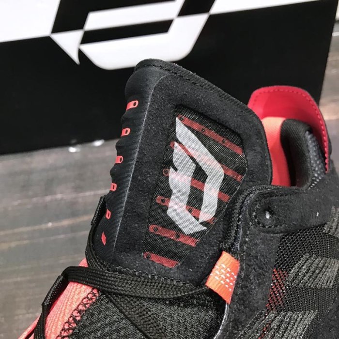 【免運實拍】Adidas Dame6 減震低筒籃球鞋 D Lillard黑色鴛鴦運動鞋 新款透氣輕便男鞋EF9875