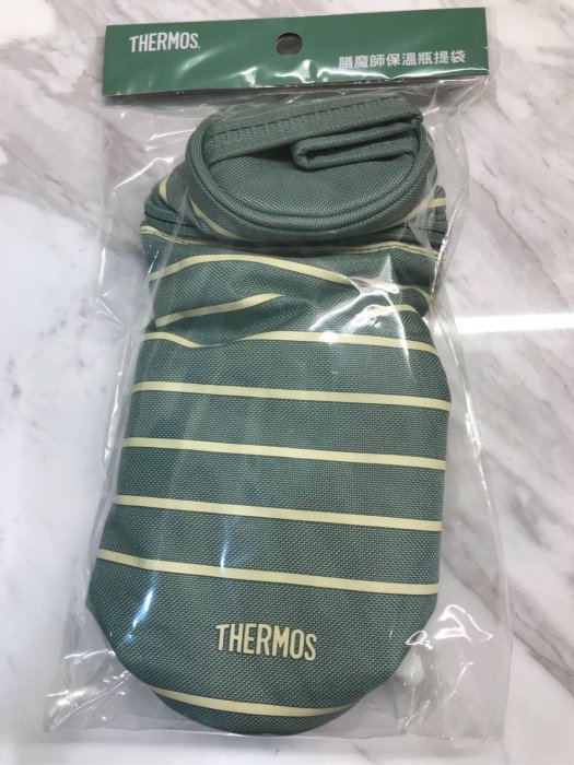 膳魔師保溫瓶收納保冰袋(公司貨) Thermos 膳魔師 杯瓶提袋 保護套 條紋綠 條紋紅 (公司貨) Z-BCJNL-500