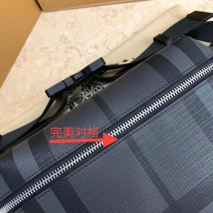 專櫃品質全新正品 BURBERRY 博柏利 ECONYL?Sonny 黑色 尼龍 中號 男士 腰包 胸包 斜背包