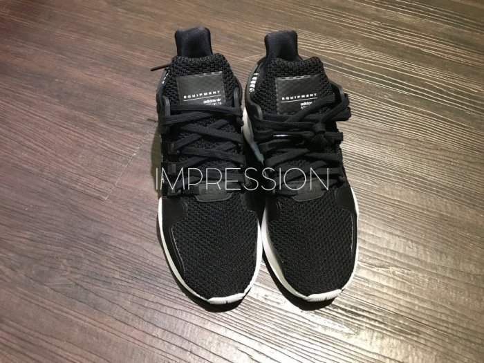 【IMPRESSION】ADIDAS 女 EQT SUPPORT ADV J 編織 線條 黑白 BY9874