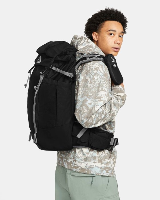 南🔥2022 8月 NIKE ACG 36 BACKPACK 後背包 雙肩包 登山包 黑 DC9865-010