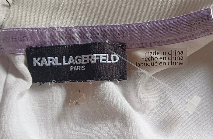 香奈兒大師~【KARL LAGERFELD卡爾拉格斐 老佛爺】黑白撞色T shirt洋裝~