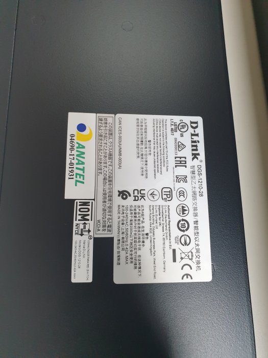 繼續降出清-D-Link DGS-1210-28 L2 24埠Gigabit + 4埠SFP/Gigabit 網路交換器