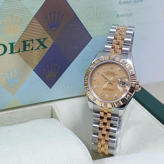 ROLEX 勞力士 179313 蠔式女錶 市場罕見 原裝鑽石太陽圈 金色十鑽貝殼面盤 錶徑26mm 大眾當舖A932