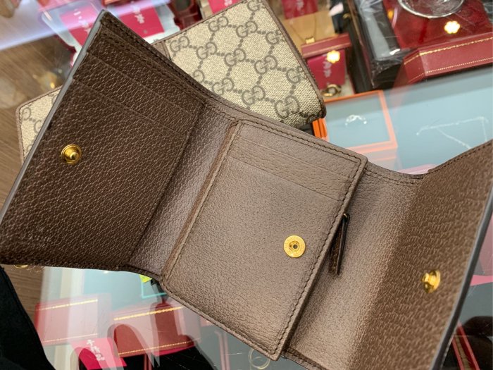 ☆最愛二手精品☆ GUCCI Ophidia PVC 全新綠紅綠金釦釦子三折拉鍊零錢袋短夾皮夾 523174