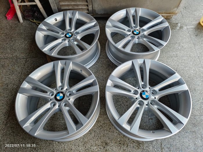 BMW F30 F31 原廠397 18吋鋁圈 5X120 E36 E46 E90 F30 F31.