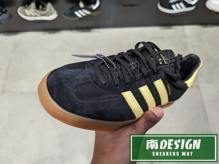 南🔥2023 9月 ADIDAS OG GAZELLE INDOOR 麂皮 皮革 T字頭 膠底 男女款 黑黃IG4999