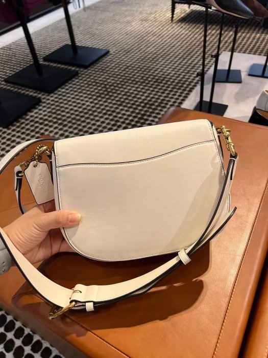 ╭☆包媽子店☆Coach Harley Shoulder Bag 經典馬鞍包 2023新款