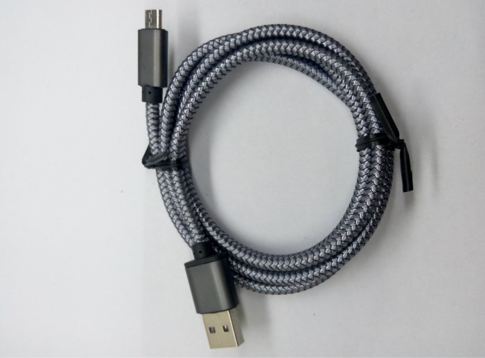 【極品生活】手機USB高級金屬編織傳輸線 1M長 防止線材撓曲 亂纏 傳輸更快速