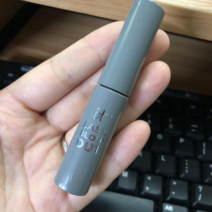 美國海淘 it cosmetics lash blow out 睫毛膏3ml濃密卷翹中樣