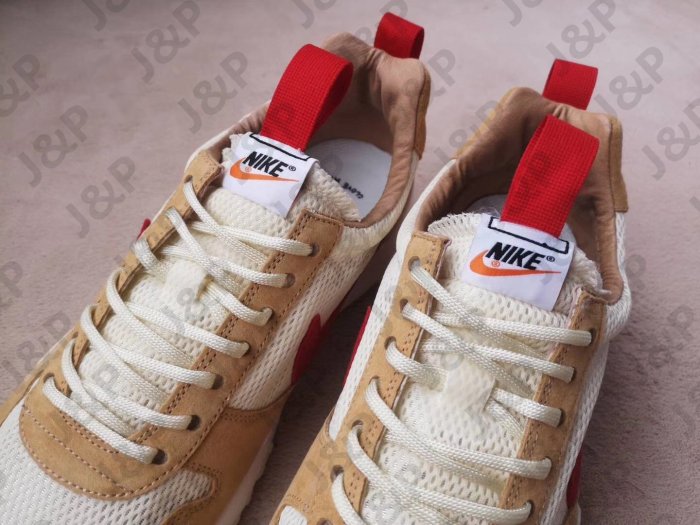 Tom Sachs x Nike Craft Mars Yard 2.0 宇航員