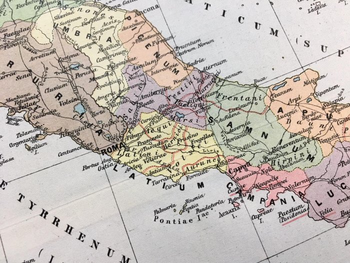 西洋古董地圖·東歐歷史地圖·直到奧古斯都皇帝時代的意大利地圖